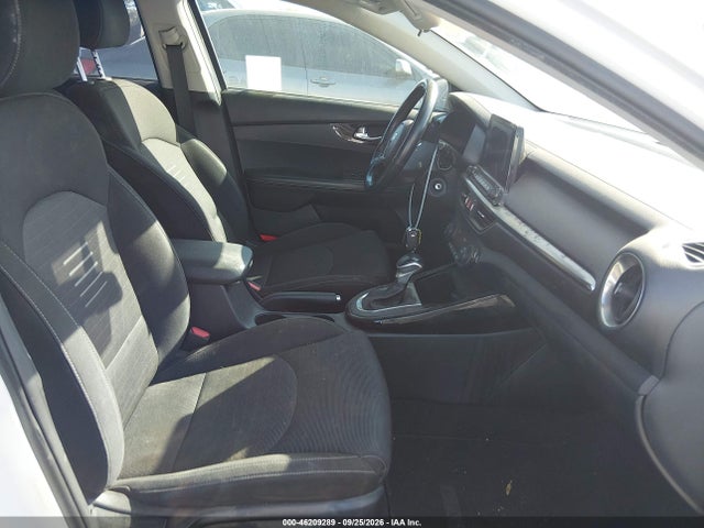 KIA FORTE S 2019 3KPF34AD9KE040128 Image 5