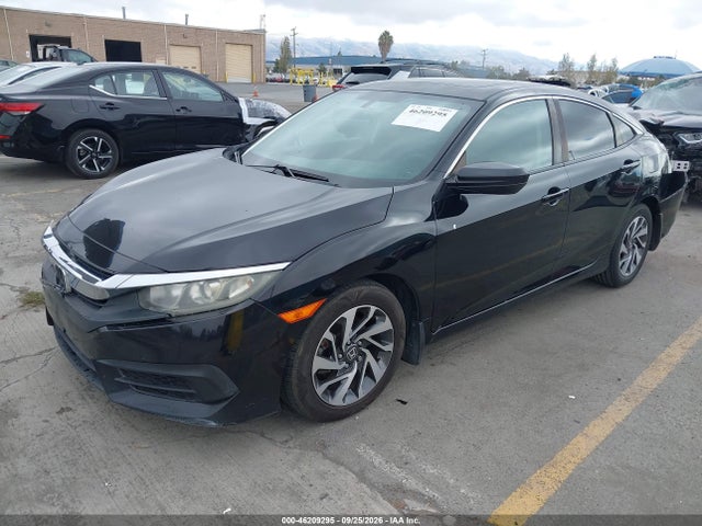 Honda CIVIC EX 2017 2HGFC2F78HH510459 Image 2