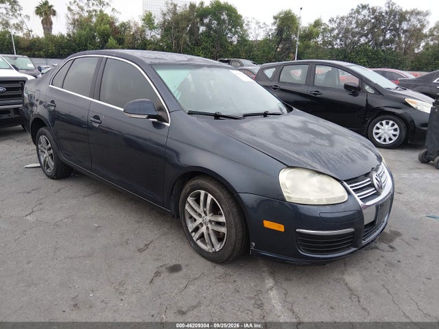 46209304 :رقم المزاد ، 3VWRG71K36M632795 vin ، 2006 Volkswagen Jetta 2.5 مزاد بيع