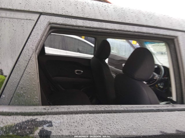 KIA Soul 2015 KNDJN2A22F7204977 Image 15