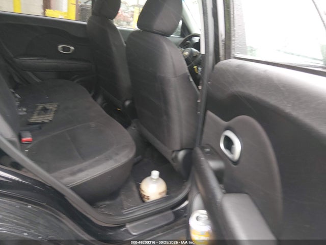 KIA Soul 2015 KNDJN2A22F7204977 Image 8