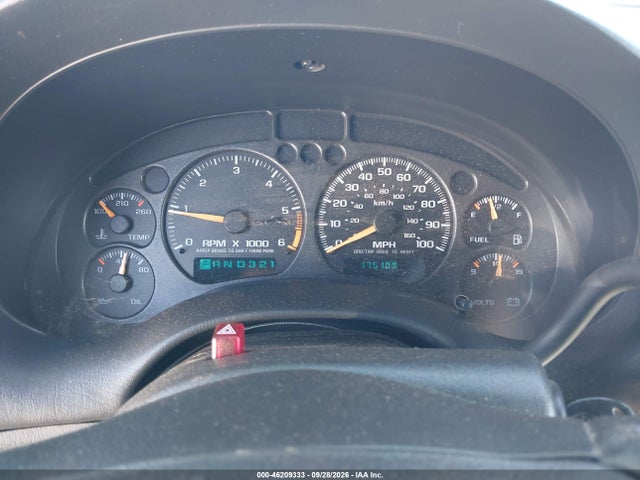 46209333 :رقم المزاد ، 1GTDT19W228172265 vin ، 2002 Gmc Sonoma Sls مزاد بيع
