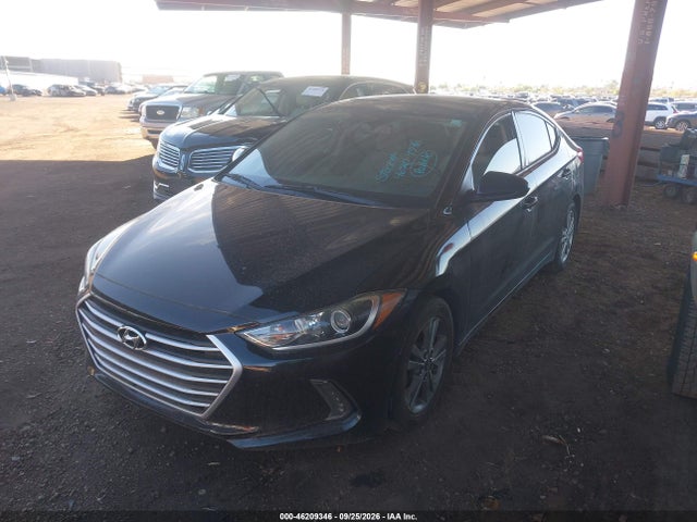 Hyundai Elantra Value Edition 2018 5NPD84LF9JH242016 Image 2