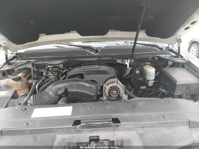 46209349 :رقم المزاد ، 1GNFC26J59R299160 vin ، 2009 Chevrolet Suburban Lt W/1lt مزاد بيع