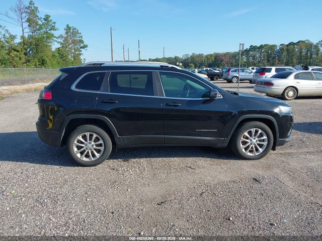 Продажа на аукционе авто 2019 Jeep Cherokee Latitude Fwd, vin: 1C4PJLCX8KD313282, номер лота: 46209360