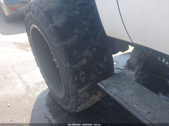 46209364 :رقم المزاد ، 1GT120C83BF236190 vin ، 2011 Gmc Sierra 2500hd Sle مزاد بيع