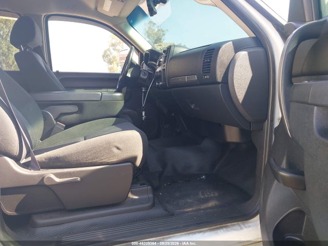 46209364 :رقم المزاد ، 1GT120C83BF236190 vin ، 2011 Gmc Sierra 2500hd Sle مزاد بيع