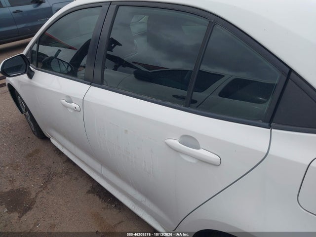 Toyota Corolla Hybrid Le 2022 JTDEAMDEXNJ052592 Image 14