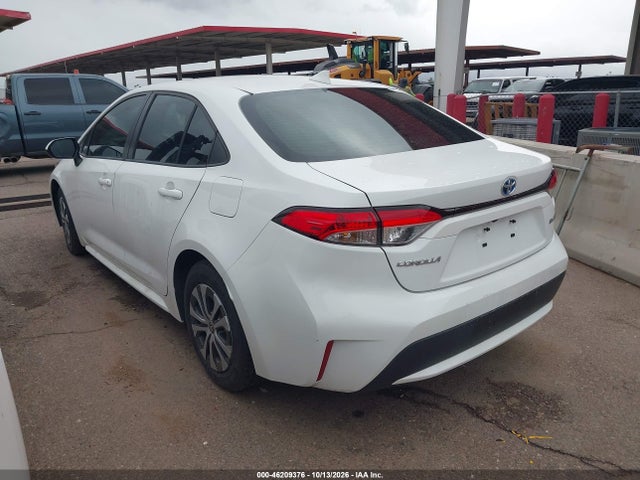 Toyota Corolla Hybrid Le 2022 JTDEAMDEXNJ052592 Image 3
