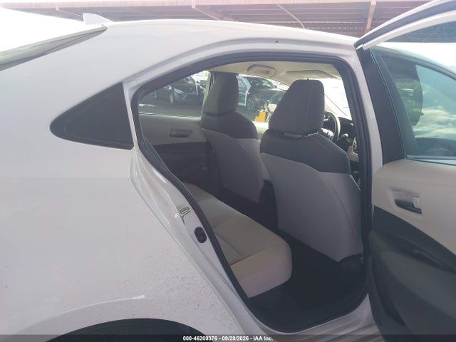 Toyota Corolla Hybrid Le 2022 JTDEAMDEXNJ052592 Image 8