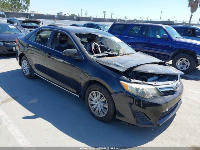 2014 Toyota Camry L/se/le/xle მანქანა იყიდება აუქციონზე, vin: 4T1BF1FK2EU407576, აუქციონის ნომერი: 46209414