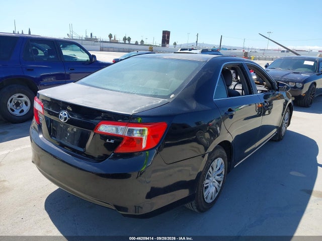 2014 Toyota Camry L/se/le/xle მანქანა იყიდება აუქციონზე, vin: 4T1BF1FK2EU407576, აუქციონის ნომერი: 46209414
