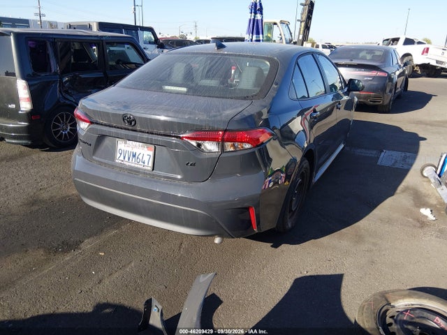Toyota COROLLA LE 2025 5YFB4MDE5SP345009 Image 4