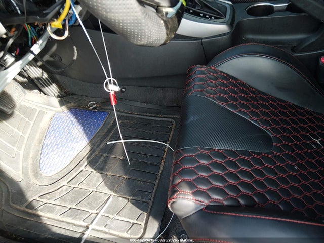 2015 Hyundai Elantra Se მანქანა იყიდება აუქციონზე, vin: 5NPDH4AE8FH572506, აუქციონის ნომერი: 46209435