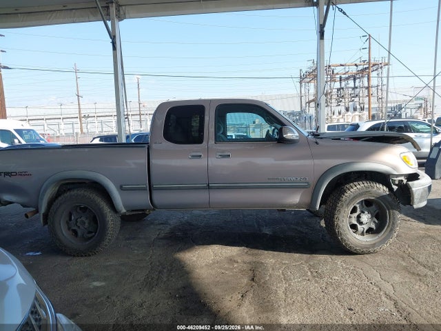 46209452 :رقم المزاد ، 5TBBT4419YS018430 vin ، 2000 Toyota Tundra Sr5 V8 مزاد بيع