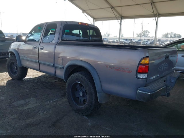 46209452 :رقم المزاد ، 5TBBT4419YS018430 vin ، 2000 Toyota Tundra Sr5 V8 مزاد بيع