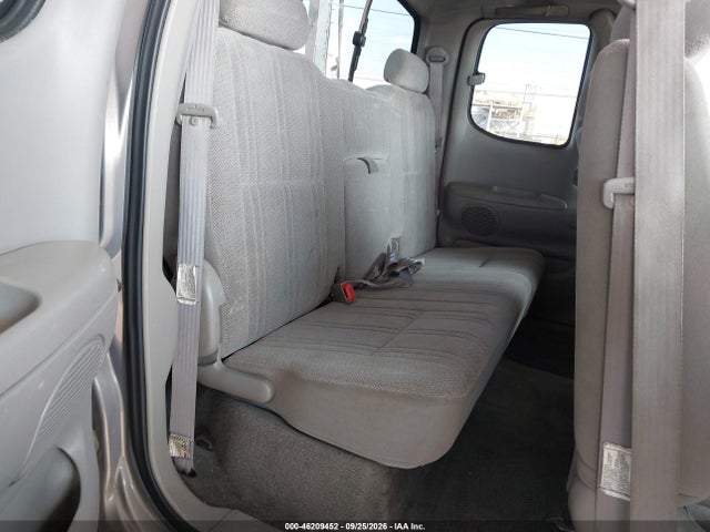 46209452 :رقم المزاد ، 5TBBT4419YS018430 vin ، 2000 Toyota Tundra Sr5 V8 مزاد بيع