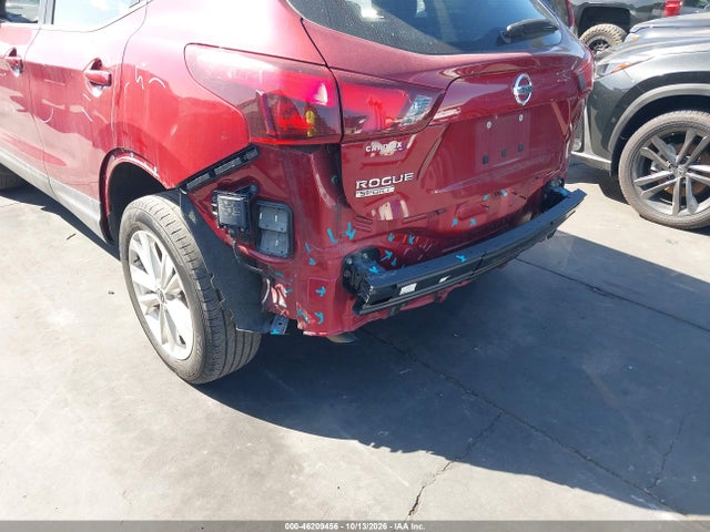 JN1BJ1CP2KW243333 Nissan Rogue Sport S