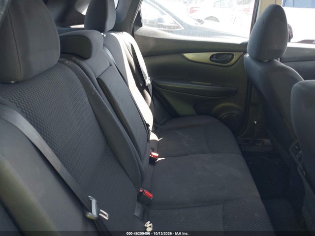 JN1BJ1CP2KW243333 Nissan Rogue Sport S