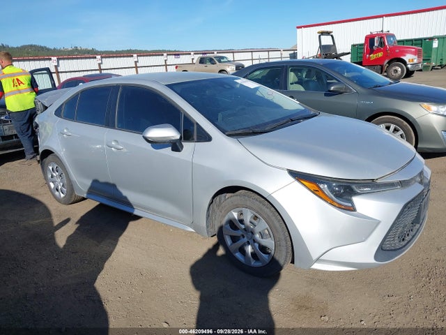 5YFEPMAE1MP244285 Toyota COROLLA LE