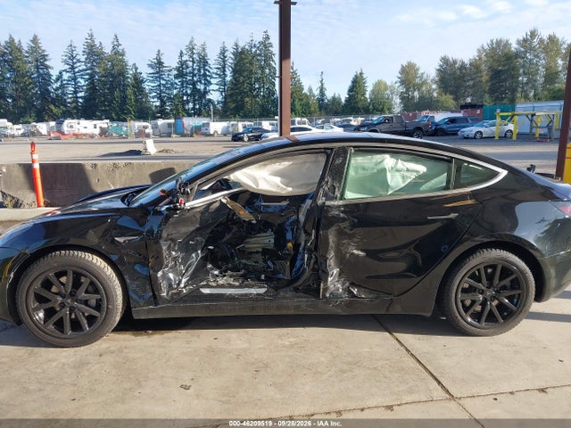 5YJ3E1EA0JF172649 Tesla Model 3 Long Range/mid Range
