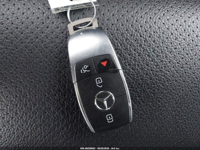 2020 Mercedes-benz Gle 350 4matic მანქანა იყიდება აუქციონზე, vin: 4JGFB4KB7LA211992, აუქციონის ნომერი: 46209562