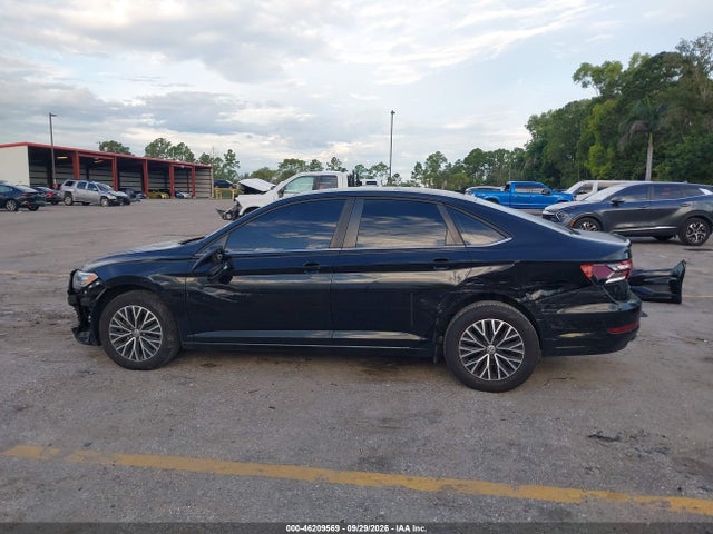 46209569 :رقم المزاد ، 3VWC57BU3MM025353 vin ، 2021 Volkswagen Jetta 1.4t R-line/1.4t S/1.4t Se مزاد بيع