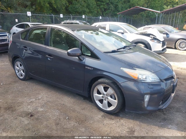 2014 Toyota Prius Five მანქანა იყიდება აუქციონზე, vin: JTDKN3DU8E1741619, აუქციონის ნომერი: 46209574