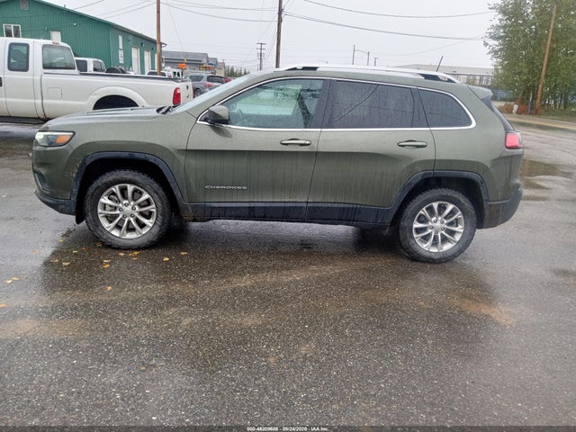 46209608 :رقم المزاد ، 1C4PJMCBXKD250406 vin ، 2019 Jeep Cherokee Latitude 4x4 مزاد بيع
