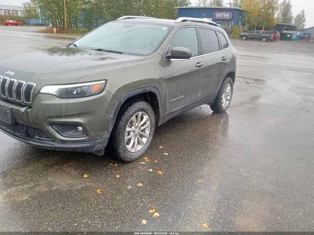 46209608 :رقم المزاد ، 1C4PJMCBXKD250406 vin ، 2019 Jeep Cherokee Latitude 4x4 مزاد بيع