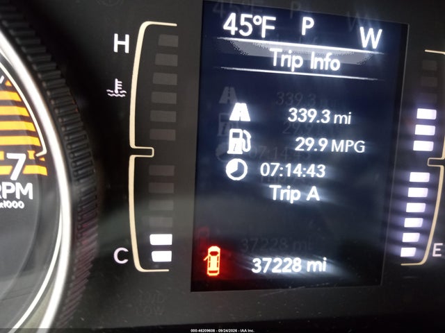 46209608 :رقم المزاد ، 1C4PJMCBXKD250406 vin ، 2019 Jeep Cherokee Latitude 4x4 مزاد بيع