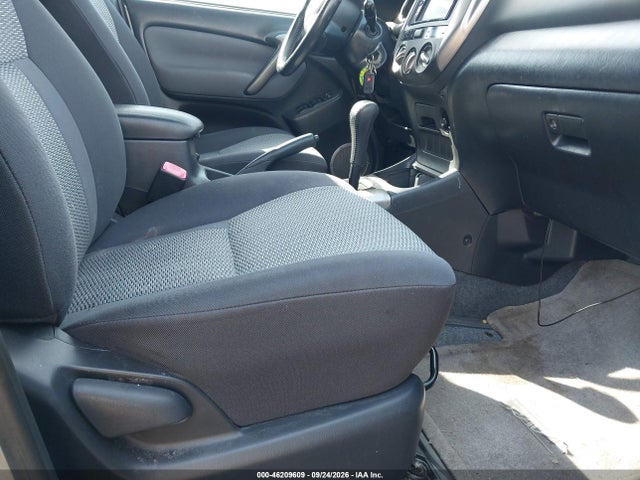 Продажа на аукционе авто 2005 Toyota Rav4, vin: JTEGD20V750073959, номер лота: 46209609