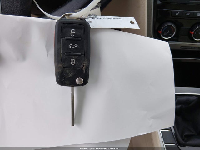 46209621 :رقم المزاد ، 1VWBV7A3XFC087437 vin ، 2015 Volkswagen Passat 2.0l Tdi Se مزاد بيع