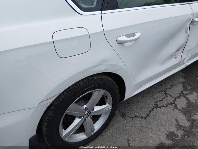 46209621 :رقم المزاد ، 1VWBV7A3XFC087437 vin ، 2015 Volkswagen Passat 2.0l Tdi Se مزاد بيع