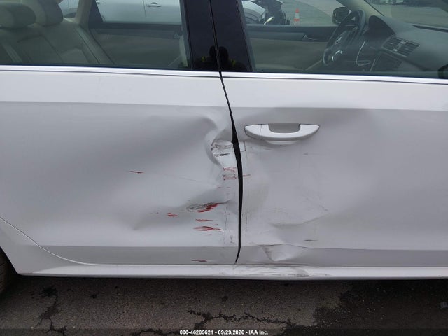 46209621 :رقم المزاد ، 1VWBV7A3XFC087437 vin ، 2015 Volkswagen Passat 2.0l Tdi Se مزاد بيع