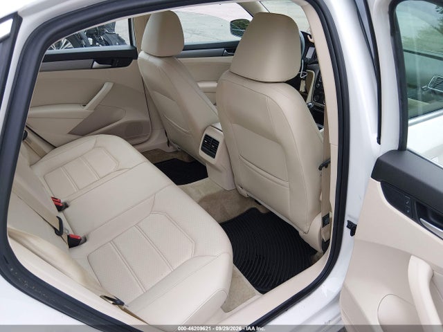 46209621 :رقم المزاد ، 1VWBV7A3XFC087437 vin ، 2015 Volkswagen Passat 2.0l Tdi Se مزاد بيع