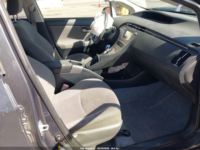 Продаж на аукціоні авто 2015 Toyota Prius Two, vin: JTDKN3DU4F0449537, номер лоту: 46209633