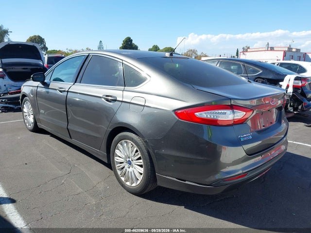 2016 Ford Fusion Energi Se Luxury მანქანა იყიდება აუქციონზე, vin: 3FA6P0PU4GR229683, აუქციონის ნომერი: 46209636