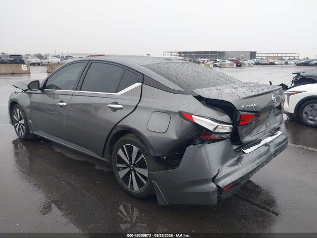 Продажа на аукционе авто 2022 Nissan Altima Sv Fwd, vin: 1N4BL4DV2NN413633, номер лота: 46209673