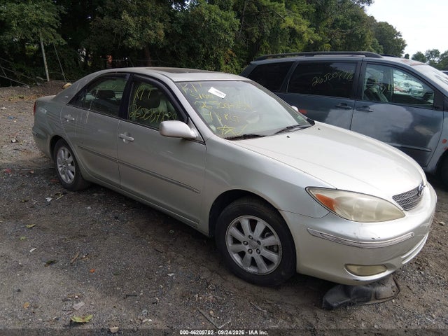 46209702 :رقم المزاد ، 4T1BF30KX3U547425 vin ، 2003 Toyota Camry Xle مزاد بيع
