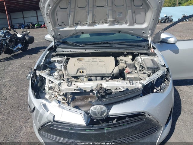 46209754 :رقم المزاد ، 5YFBURHE4JP809428 vin ، 2018 Toyota Corolla Le مزاد بيع