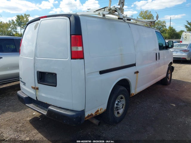 2011 Chevrolet Express 2500 Work Van მანქანა იყიდება აუქციონზე, vin: 1GCWGFCA0B1185726, აუქციონის ნომერი: 46209790