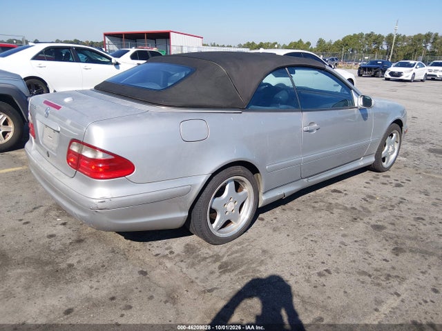 2001 Mercedes-benz Clk 430 მანქანა იყიდება აუქციონზე, vin: WDBLK70G81T055421, აუქციონის ნომერი: 46209828
