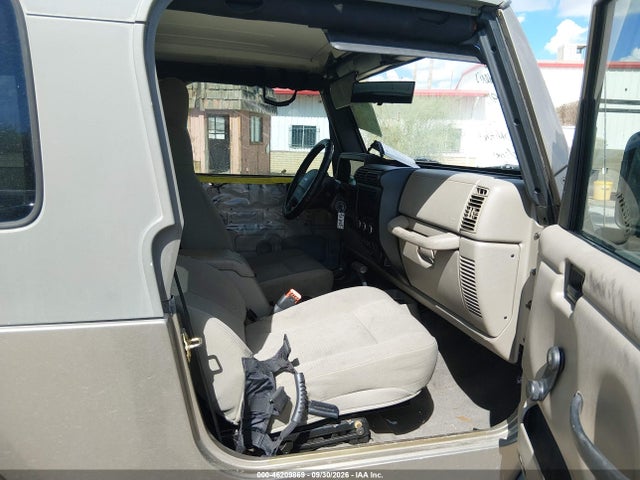 2006 Jeep Wrangler Unlimited მანქანა იყიდება აუქციონზე, vin: 1J4FA44S56P731589, აუქციონის ნომერი: 46209869