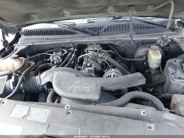 46209873 :رقم المزاد ، 3GKEC16Z12G360308 vin ، 2002 Gmc Yukon Xl 1500 Slt مزاد بيع