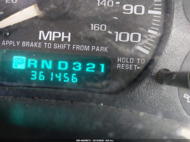 46209873 :رقم المزاد ، 3GKEC16Z12G360308 vin ، 2002 Gmc Yukon Xl 1500 Slt مزاد بيع