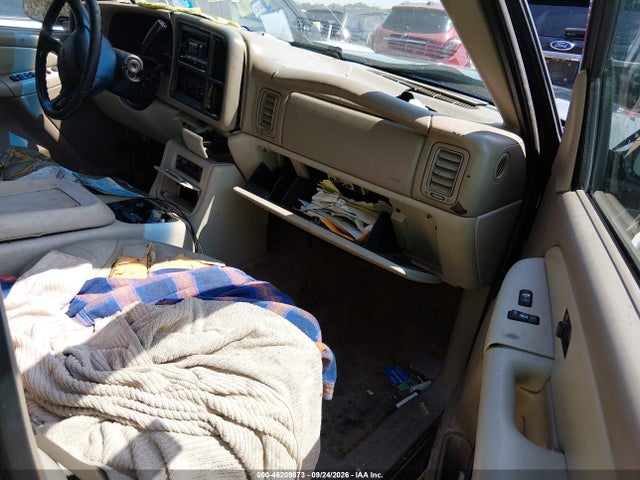 46209873 :رقم المزاد ، 3GKEC16Z12G360308 vin ، 2002 Gmc Yukon Xl 1500 Slt مزاد بيع