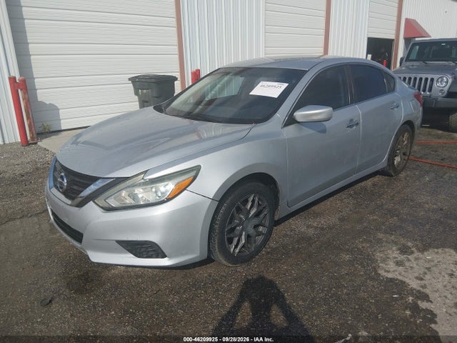 Nissan Altima 2016 1N4AL3AP9GC169926 Image 2