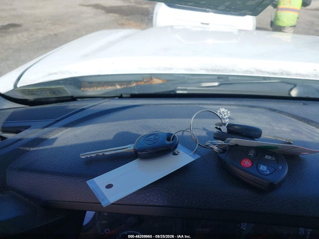 2018 Toyota Tacoma Sr მანქანა იყიდება აუქციონზე, vin: 5TFRX5GN0JX117961, აუქციონის ნომერი: 46209965