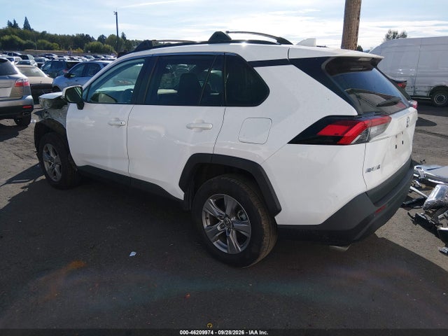Toyota Rav4 Xle 2024 2T3P1RFV8RC394005 Image 3